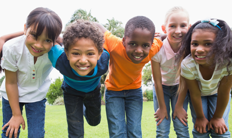 picture of kids playing in the park