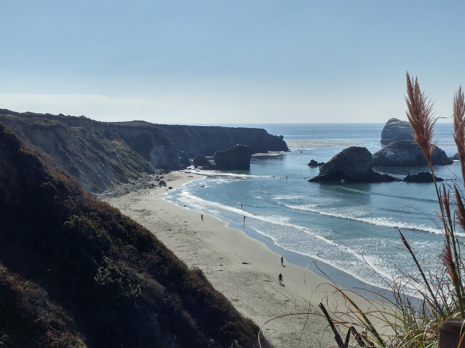 Ocean shoreline from the vantage point of a cliff