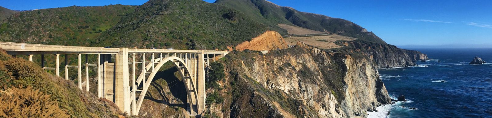 Imagen de banner de recursos e información que muestra un puente.